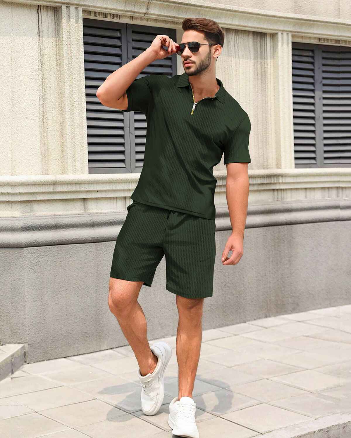 Track-Suit